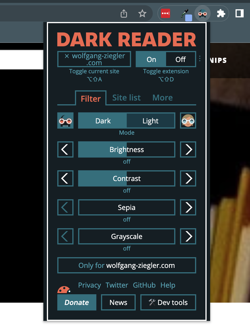 The Dark Reader Chrome extension